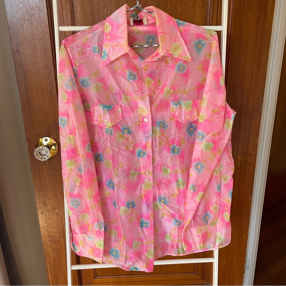 Wet look cyber neon semi-sheer 1970s button up collar blouse hot pink M